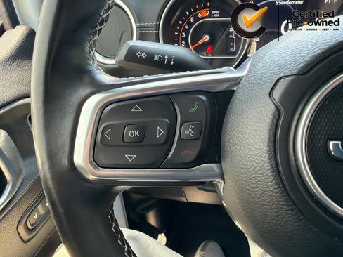 Certified 2022 Jeep Wrangler Unlimited Sahara AWD/4WD image 63