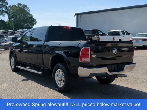 Used 2018 RAM 2500 Laramie w/ Convenience Group RWD image 11