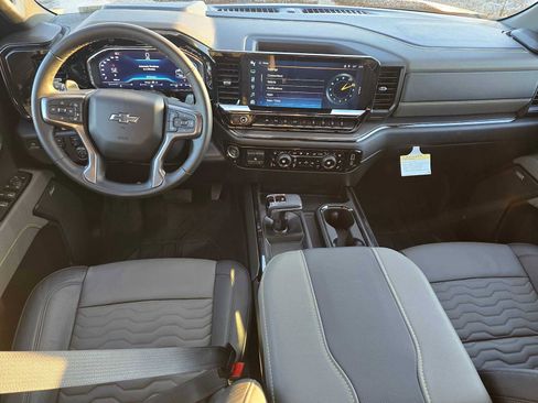 Certified 2024 Chevrolet Silverado 1500 ZR2 w/ Technology Package image 18