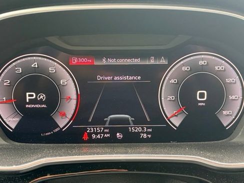 Used 2020 Audi Q3 2.0T Premium Plus AWD/4WD image 8