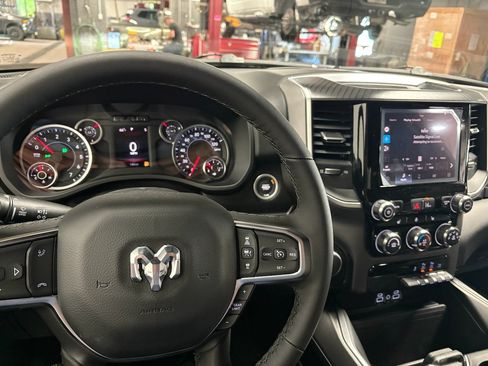 Used 2026 RAM 1500 Big Horn AWD/4WD image 2