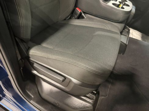 Used 2024 RAM 2500 Big Horn w/ Night Edition image 11