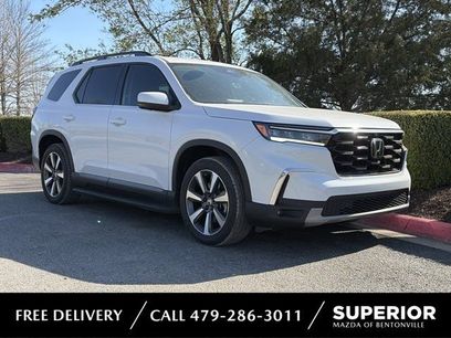Used 2025 Honda Pilot Elite