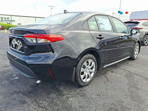 New 2026 Toyota Corolla LE FWD image 7