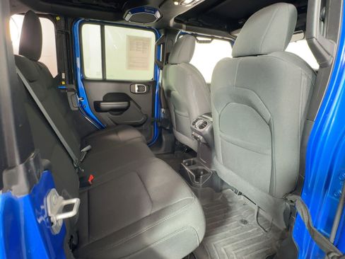 Used 2021 Jeep Wrangler Unlimited Sport image 28