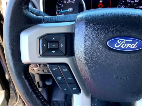 Certified 2020 Ford F350 Lariat w/ Lariat Ultimate Package image 19