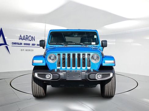 Used 2023 Jeep Wrangler Unlimited Sahara AWD/4WD image 4