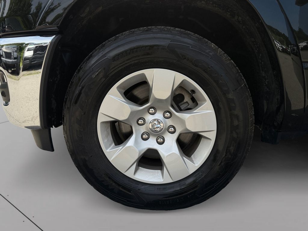 Used 2025 RAM 1500 Big Horn AWD/4WD image 26