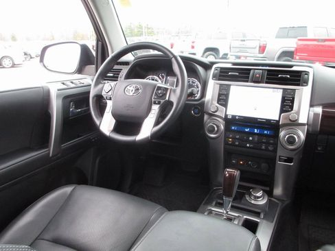 Used 2023 Toyota 4Runner Limited image 24