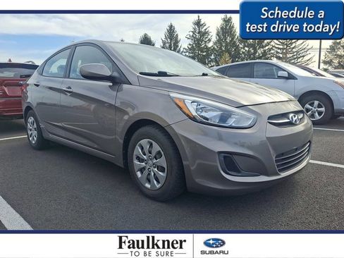 Used 2017 Hyundai Accent SE image 1
