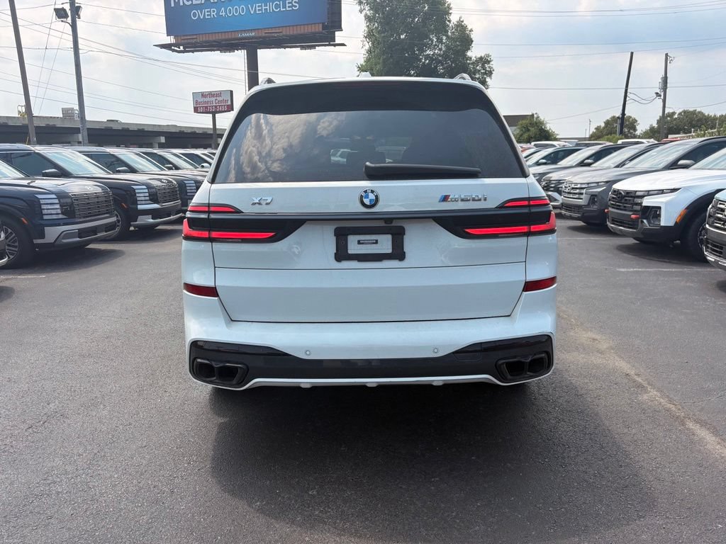 Used 2024 BMW X7 M60i AWD/4WD image 6