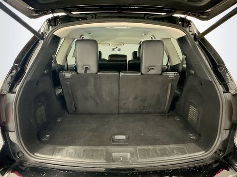 Used 2020 Nissan Pathfinder SL AWD/4WD image 31