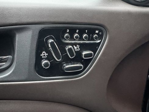 Used 2014 Jaguar XK Coupe image 19