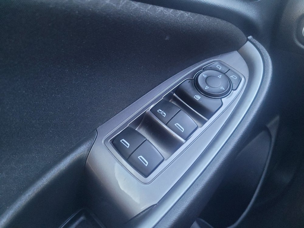 Used 2022 Chevrolet Malibu LT FWD image 27