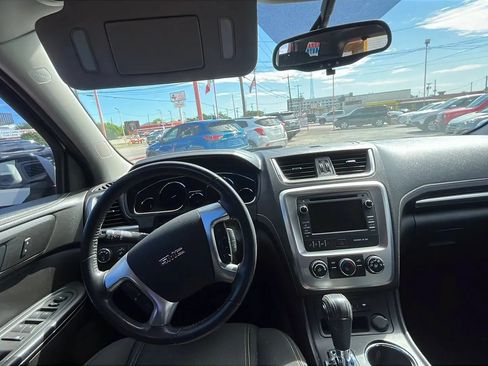 Used 2014 GMC Acadia SLE FWD image 16