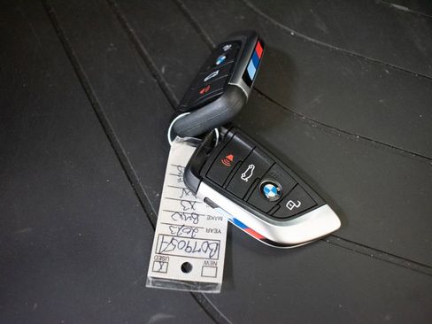 Certified 2023 BMW X3 xDrive30i w/ M Sport Package image 27