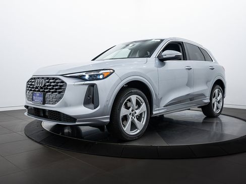 New 2025 Audi Q5 2.0T Premium Plus image 6