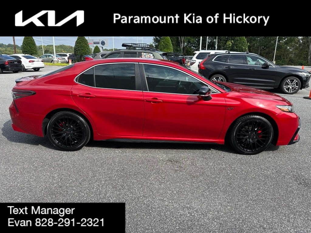 Used 2023 Toyota Camry SE FWD image 8