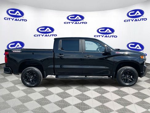 Used 2019 Chevrolet Silverado 1500 Custom Trail Boss w/ Custom Convenience Package image 2