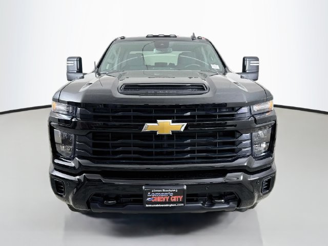 New 2026 Chevrolet Silverado 2500 Custom w/ Custom Value Package AWD/4WD image 2
