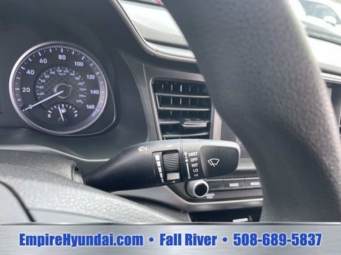 Used 2020 Hyundai Elantra SE w/ Cargo Package (C1) FWD image 35