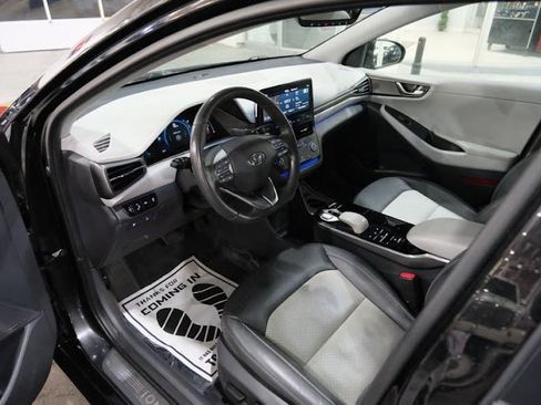 Used 2020 Hyundai Ioniq Limited image 16