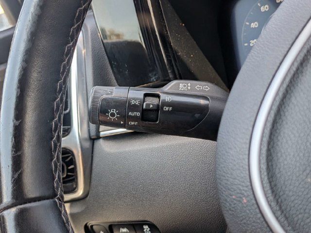 Used 2022 Kia Sorento SX Prestige w/ Rust Color Package AWD/4WD image 29