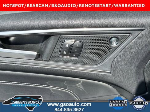 Used 2022 Ford Edge Titanium image 24