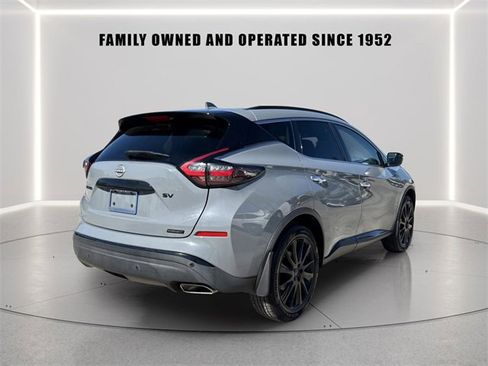 Used 2023 Nissan Murano SV w/ SV Midnight Edition Package image 5