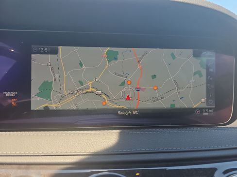 Used 2019 Mercedes-Benz S 560 4MATIC Sedan image 22