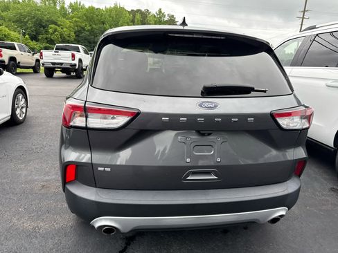 Used 2021 Ford Escape SE w/ Convenience Package FWD image 12