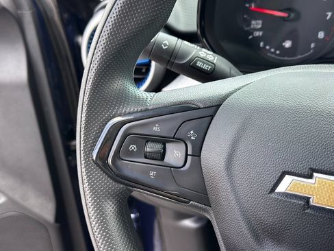 Used 2024 Chevrolet Trax LS w/ Driver Confidence Package FWD image 17