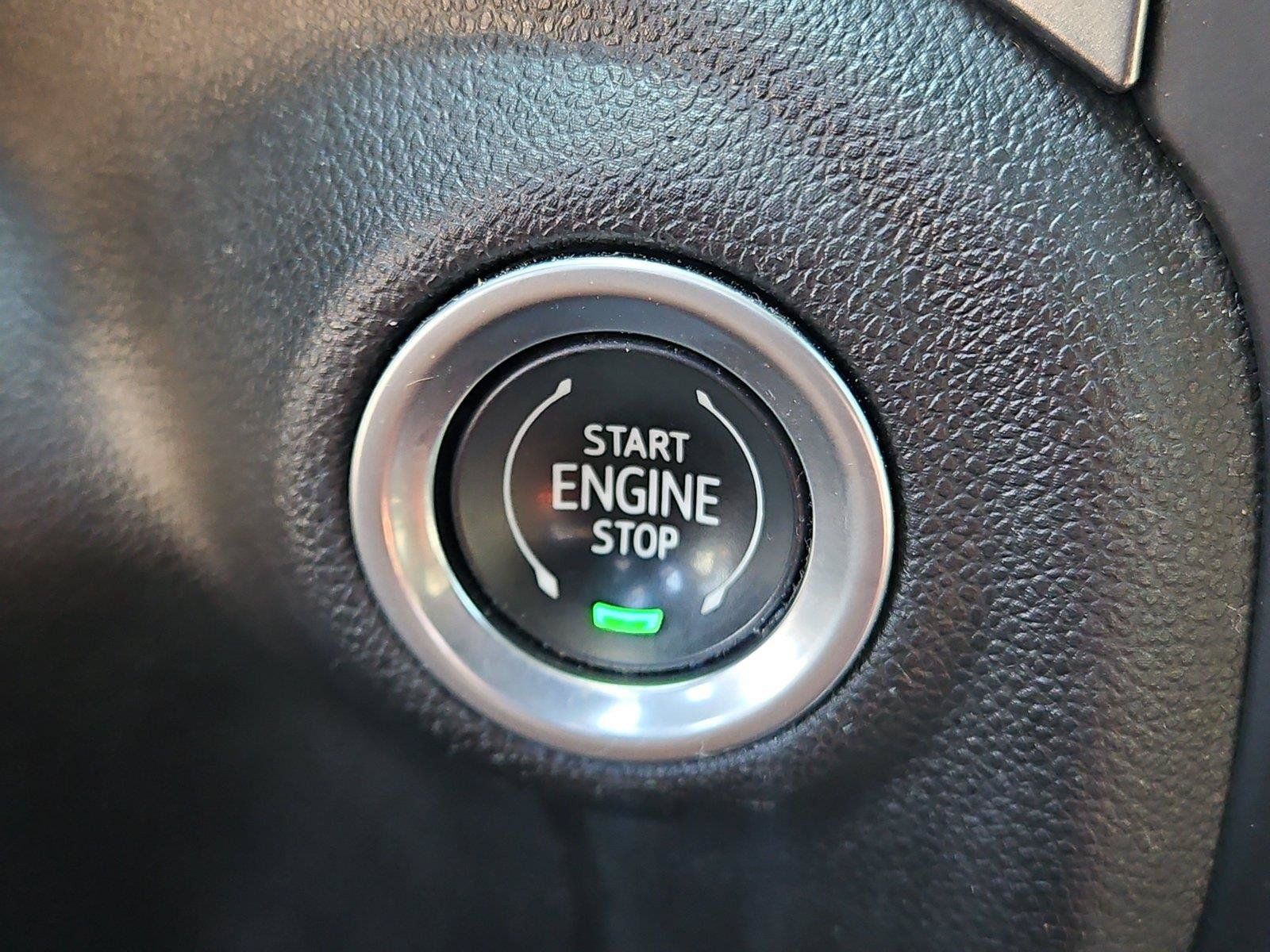 Used 2022 Chevrolet Silverado 1500 RST AWD/4WD image 31