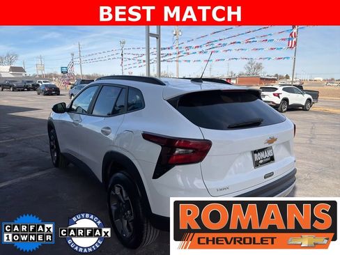 Used 2025 Chevrolet Trax LT image 5