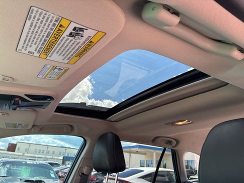 Used 2022 Subaru Outback Limited image 22