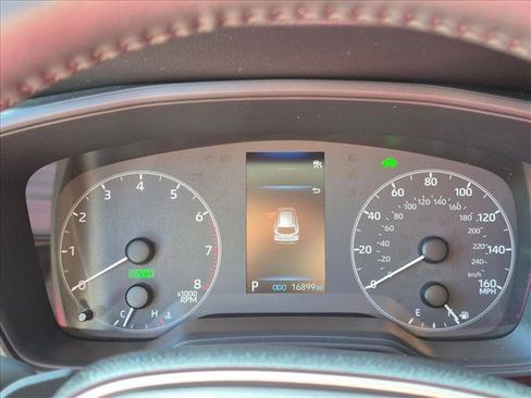 Used 2025 Toyota Corolla Cross AWD Hybrid image 10