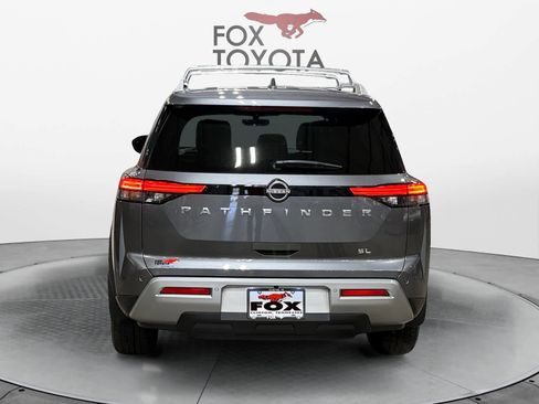 Used 2023 Nissan Pathfinder SL w/ SL Premium Package image 6