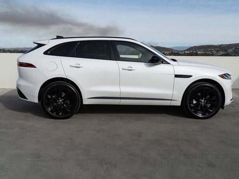 Used 2025 Jaguar F-PACE R-Dynamic S AWD/4WD image 7
