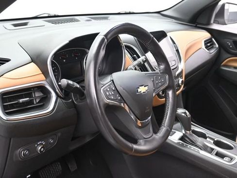 Used 2020 Chevrolet Equinox Premier image 14