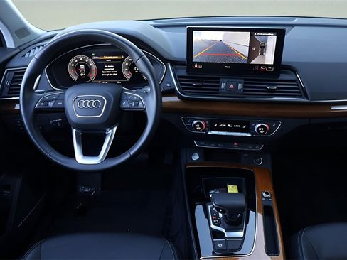 Used 2023 Audi Q5 2.0T Premium Plus w/ Premium Plus Package image 15