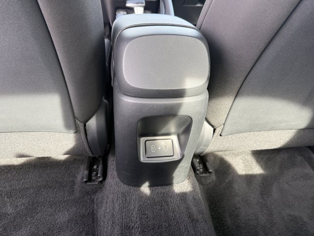 Used 2026 Hyundai Elantra Sport FWD image 22