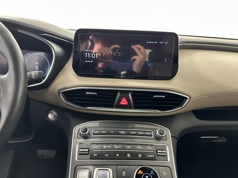 Certified 2023 Hyundai Santa Fe SEL w/ Premium Package image 21