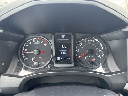 Certified 2023 Toyota Tacoma SR image 10