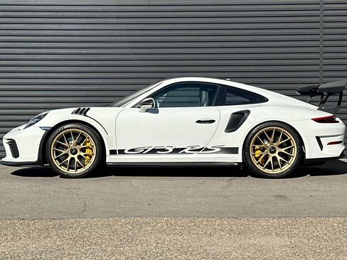 Used 2019 Porsche 911 GT3 RS image 2