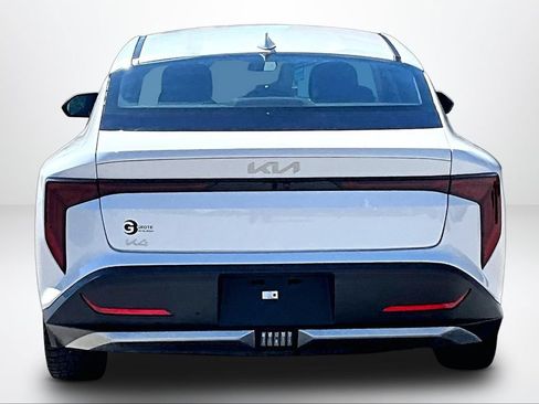 Used 2025 Kia K4 EX FWD image 5