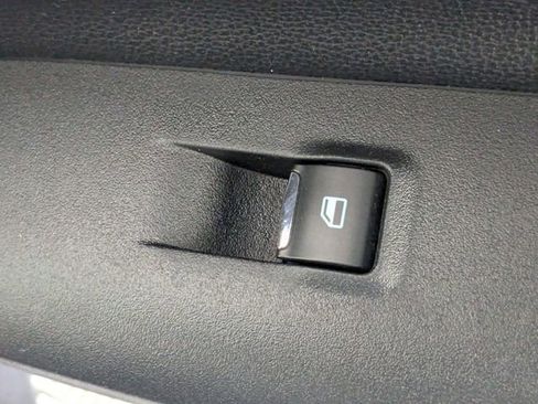 Used 2020 Ford Mustang GT Premium image 30