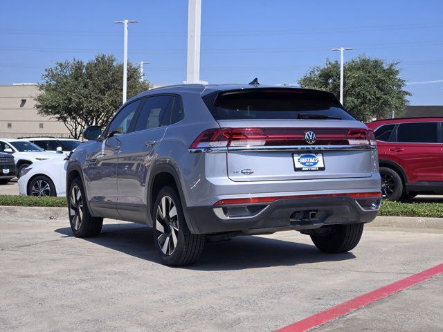 Used 2024 Volkswagen Atlas Cross Sport SE FWD image 6