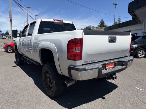 Used 2012 Chevrolet Silverado 2500 LTZ w/ LTZ Plus Package AWD/4WD image 3