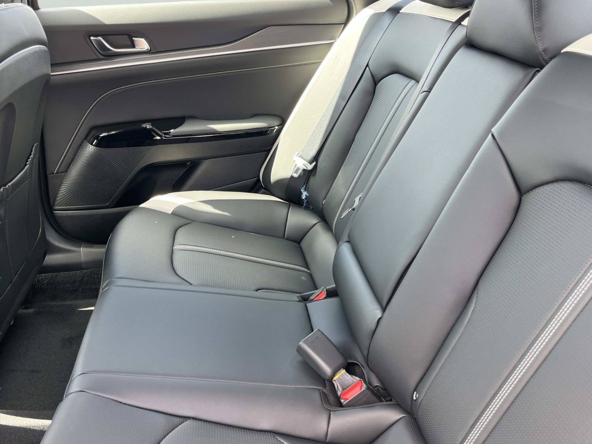 New 2026 Kia K5 GT-Line FWD image 16