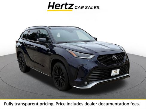 Used 2024 Toyota Highlander XSE FWD image 1